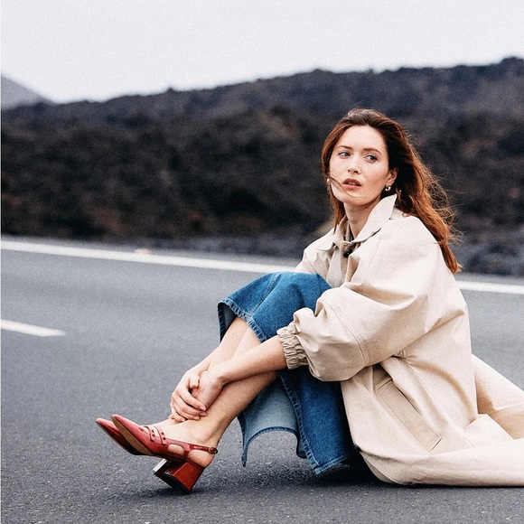 M. Moustache Red Slingback Heels - Picture 3 of 4